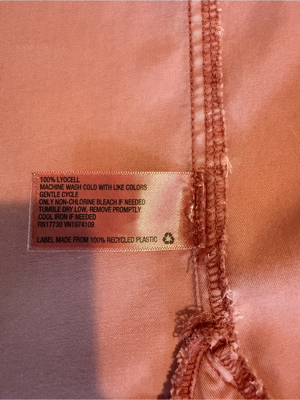 Universal Thread Women’s Top - Picture 8 of 8